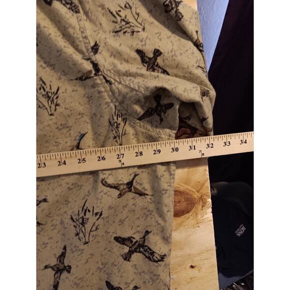 Duluth Trading Flannel Shirt 3XL Tan Flying Ducks Hunting Relaxed Fit Pockets - Picture 11 of 13